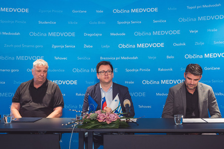 ObcineMedvode-PrviPosredovalci-003