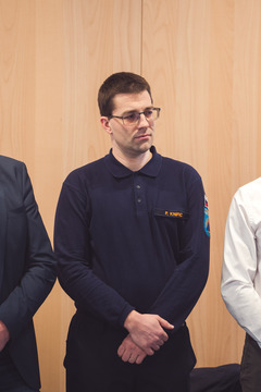 Peter Knific, vodja enote prvih posredovalcev 