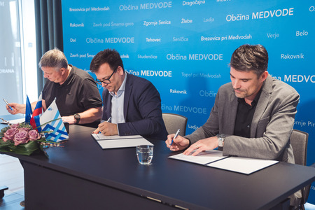 ObcineMedvode-PrviPosredovalci-023