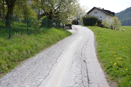 Cesta Žlebe
