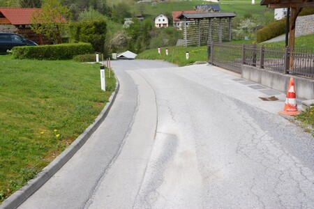 Cesta Žlebe